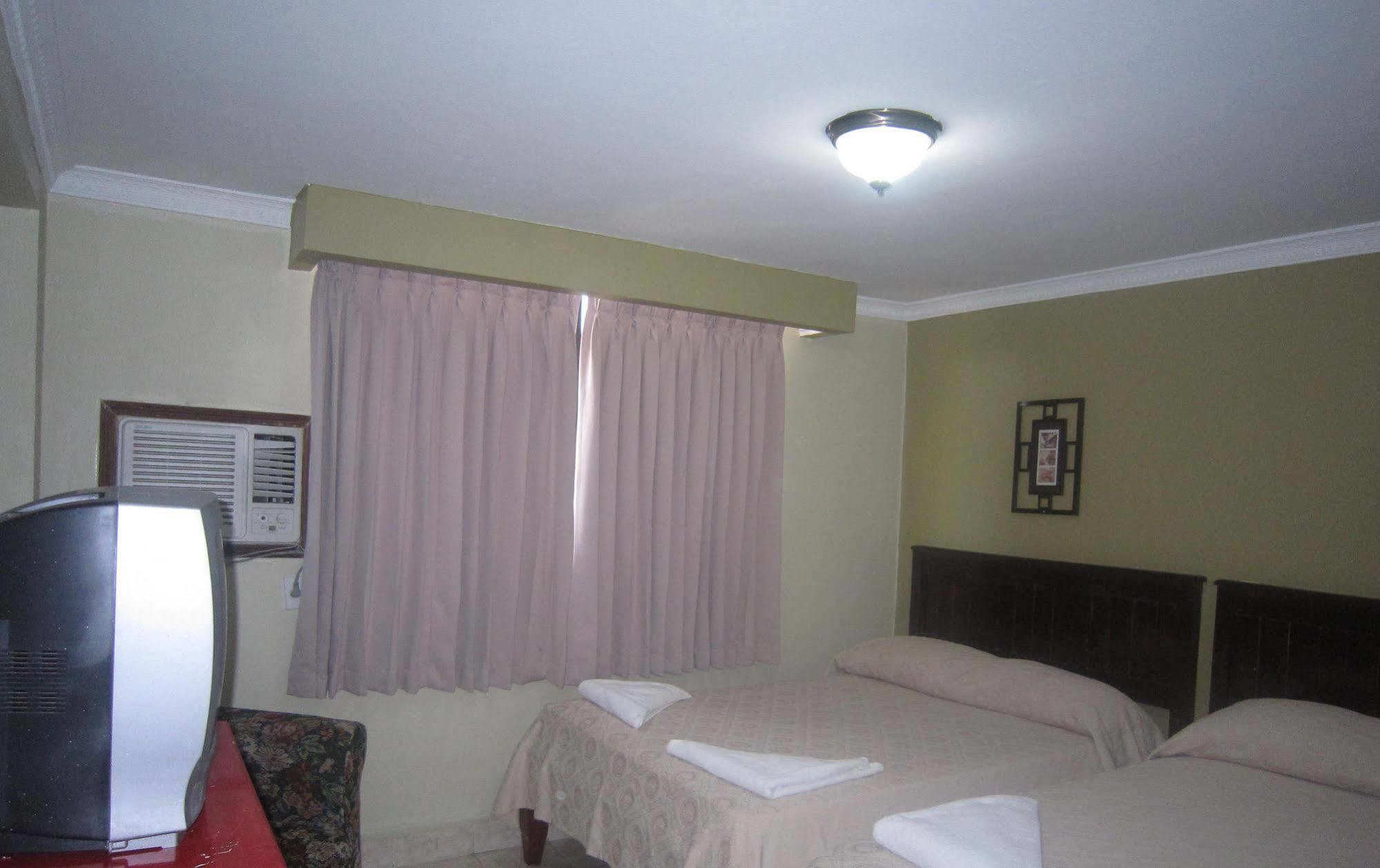 Hotel Bella Vista Панама Сити Екстериор снимка
